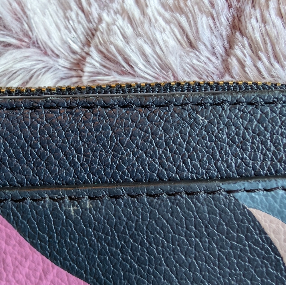 Authentic Fossil Women's Fiona Leather Tab Clutch - Picture 9 of 10
